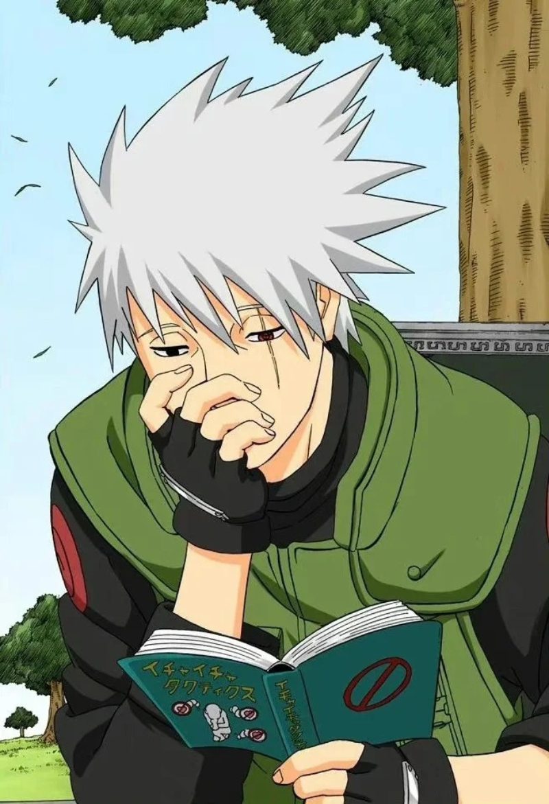 ảnh Kakashi cầm kunai chiến đấu