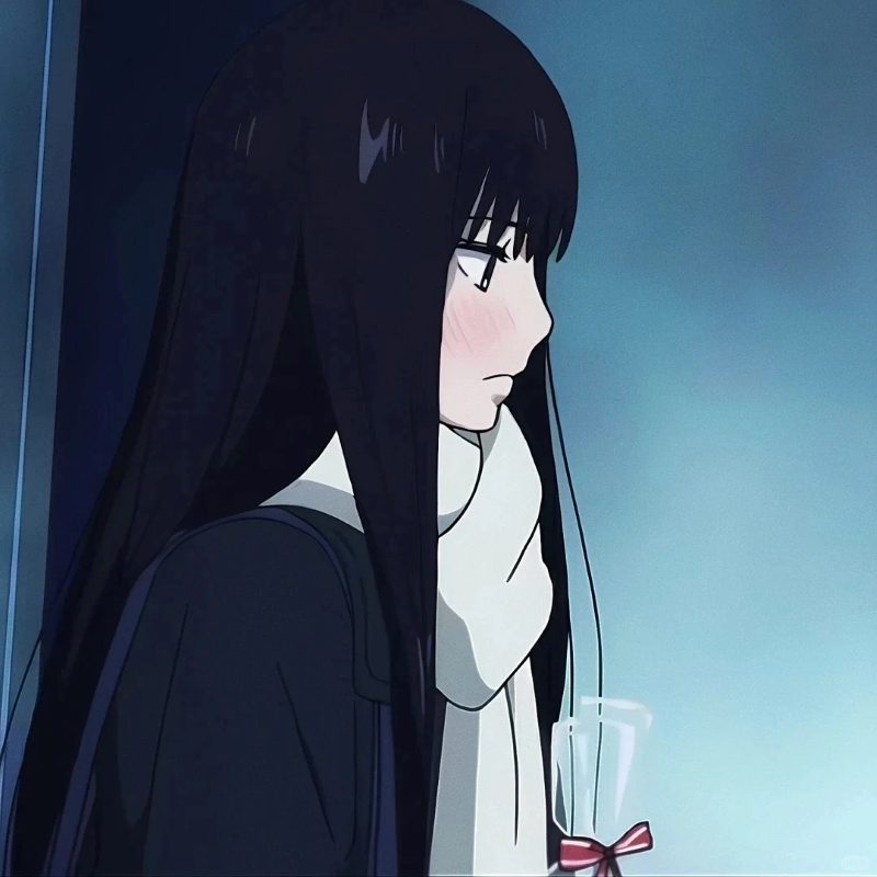 Ảnh anime girl sắc sảo, lạnh lùng vô cảm