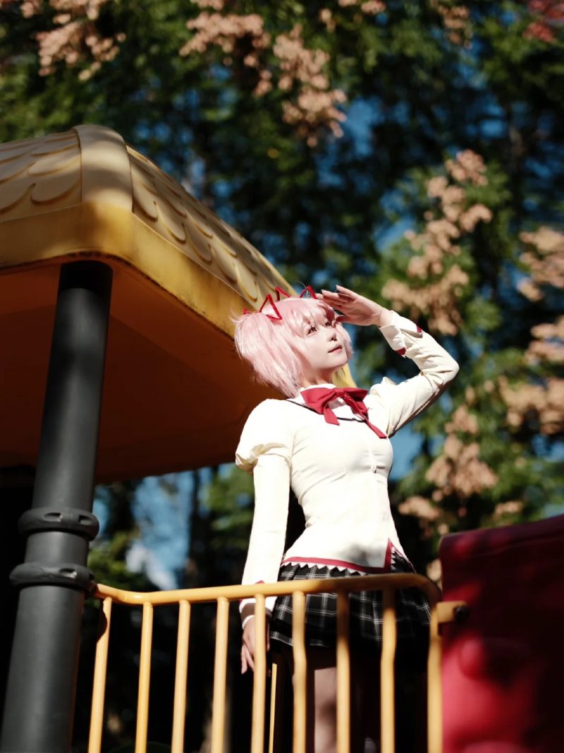 wallpaper cosplay học sinh siêu đẹp
