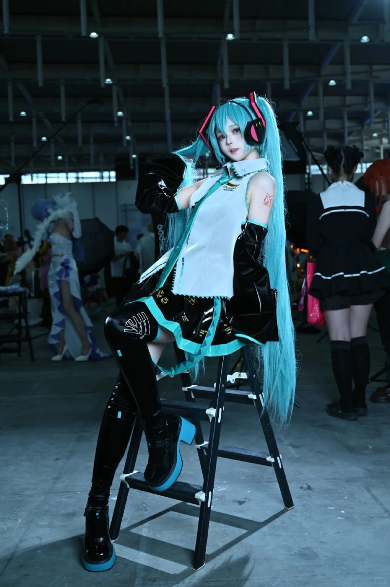 ảnh cosplay miku nakano xinh xắn