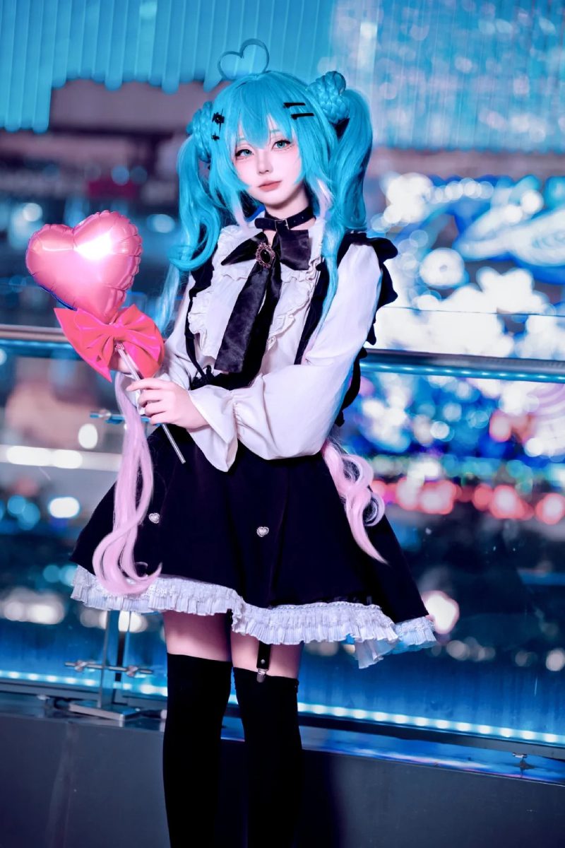 cosplay miku nakano cosplay girl