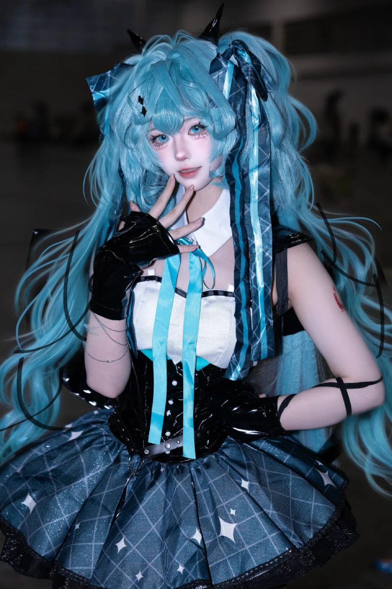 ảnh cosplay miku nakano cosplay cute girl