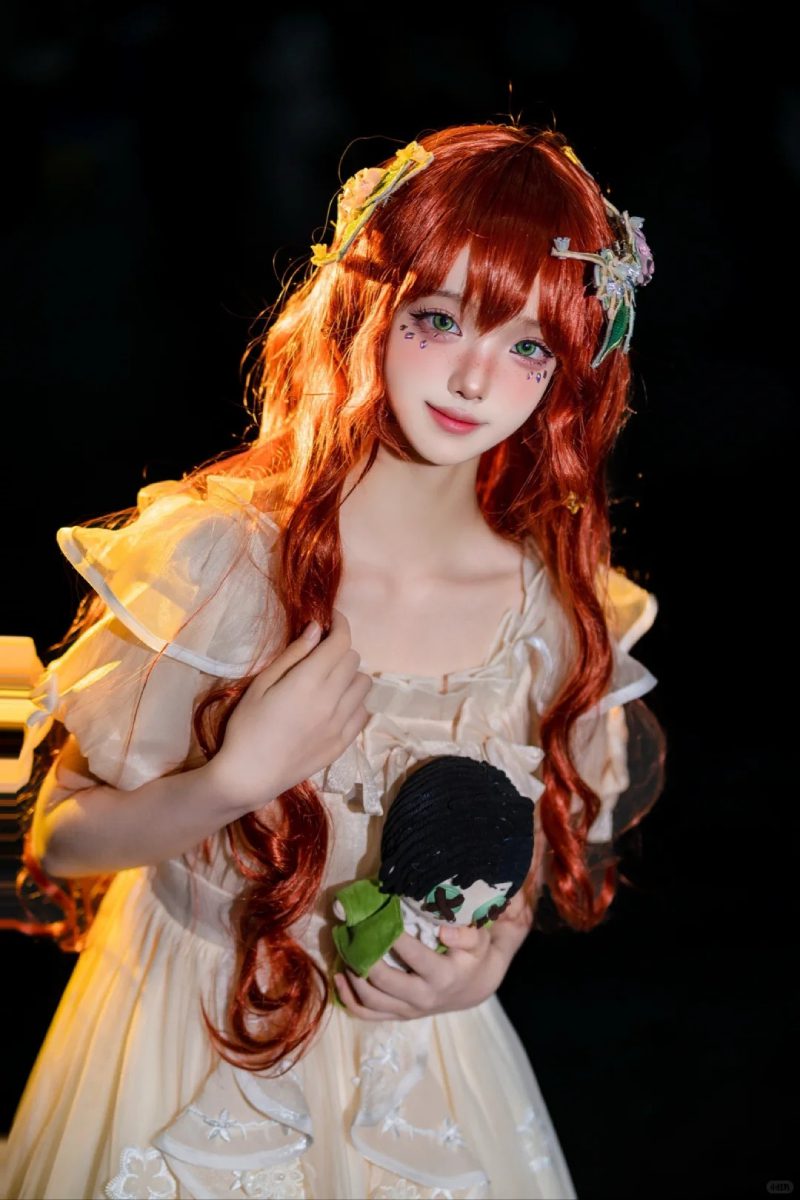 cute anime cosplay characters