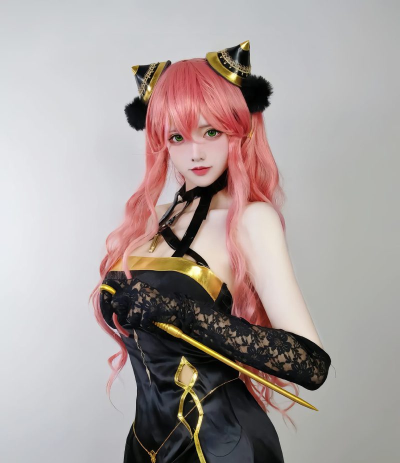 Anya cosplay Spy x Family