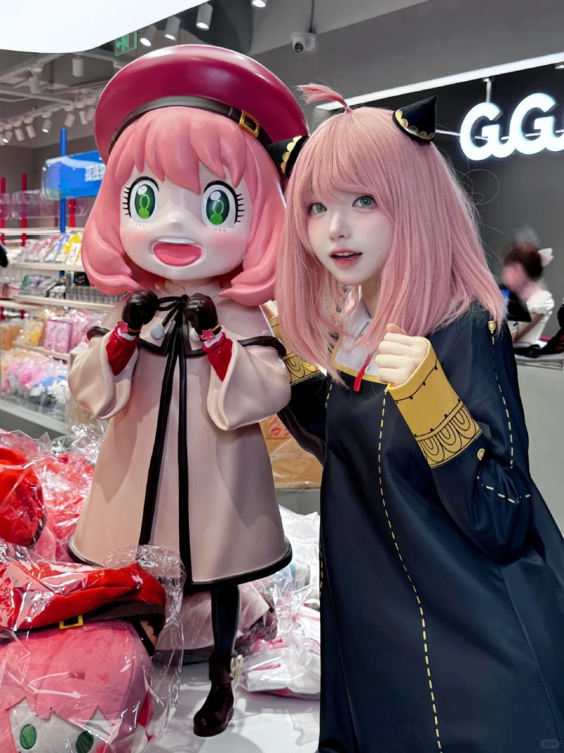 ảnh cosplay anime Anya dễ thương