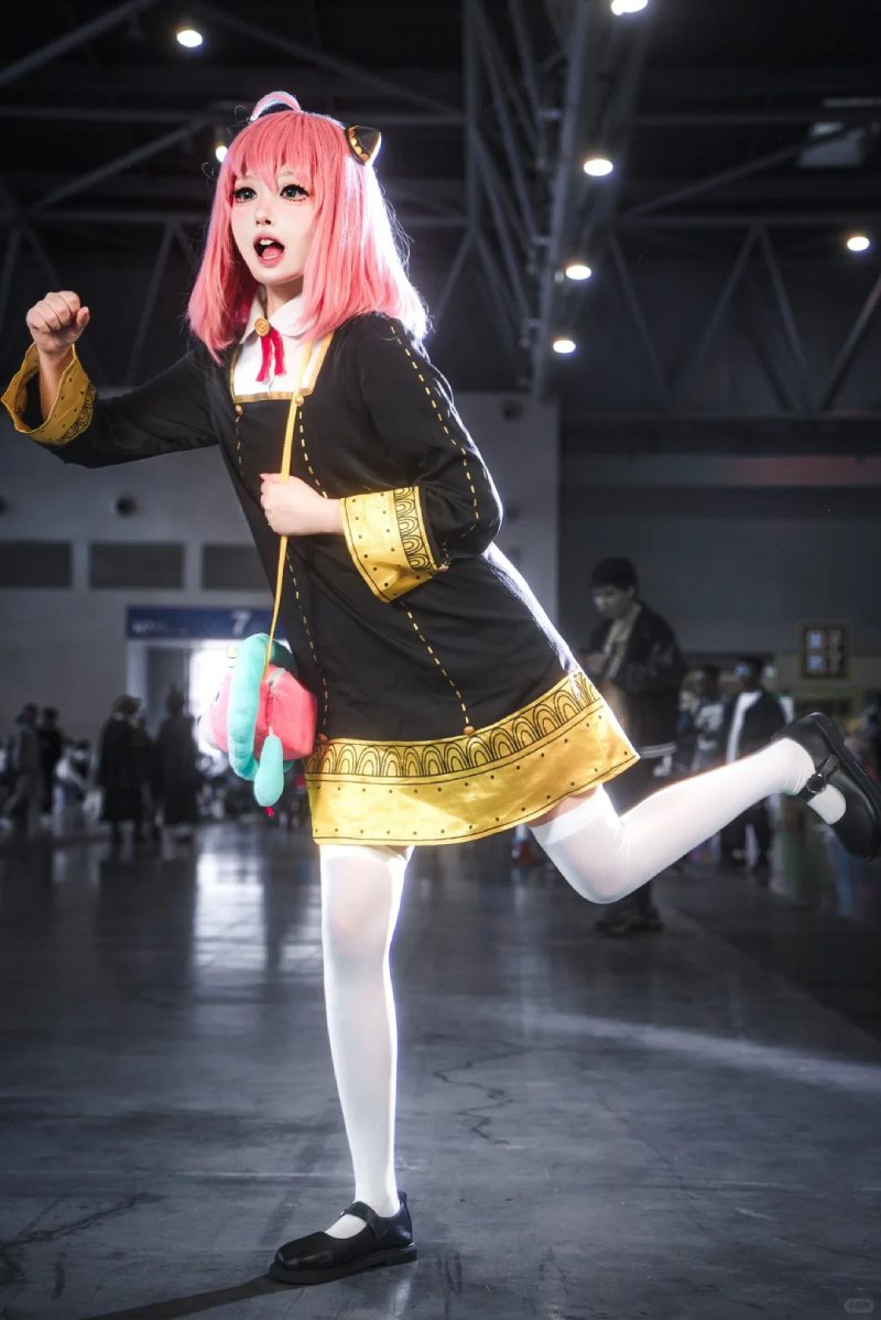 cosplay Anya phong cách dễ thương