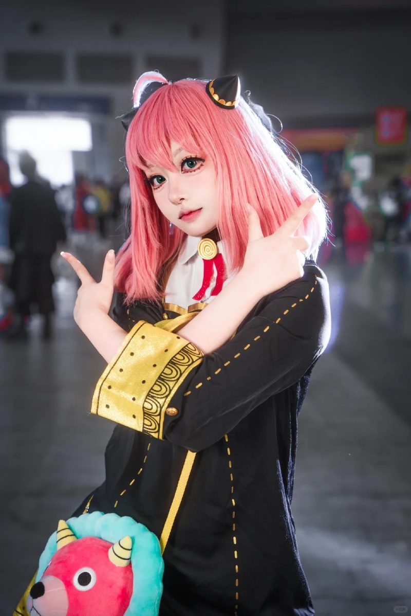 Anya cosplay fan art đẹp