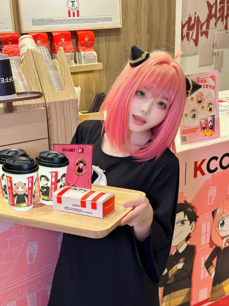 cosplay Anya trong thế giới anime