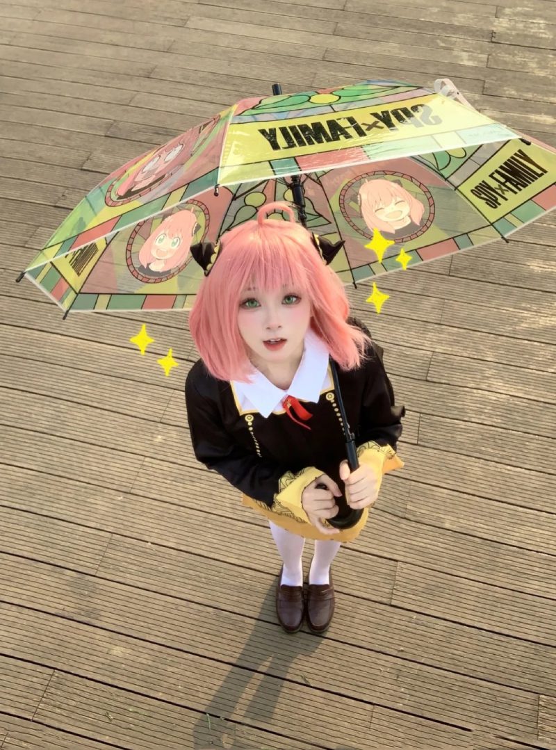 hình ảnh cosplay Anya mới nhất