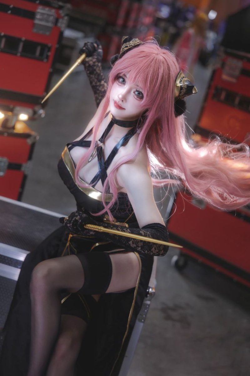 cosplay anime Anya tuyệt đẹp