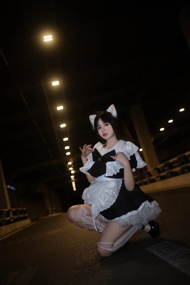 cosplay hầu gái dễ thương