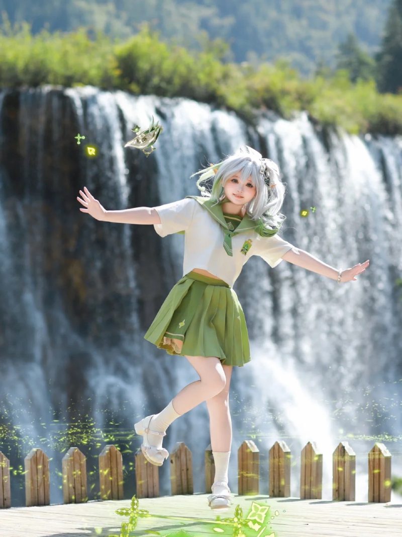 cosplay Nahida với phép thuật