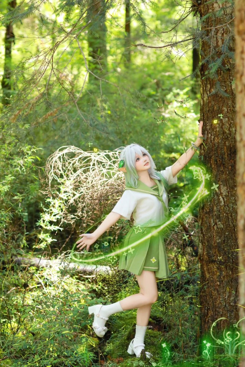 Nahida cosplay đáng yêu