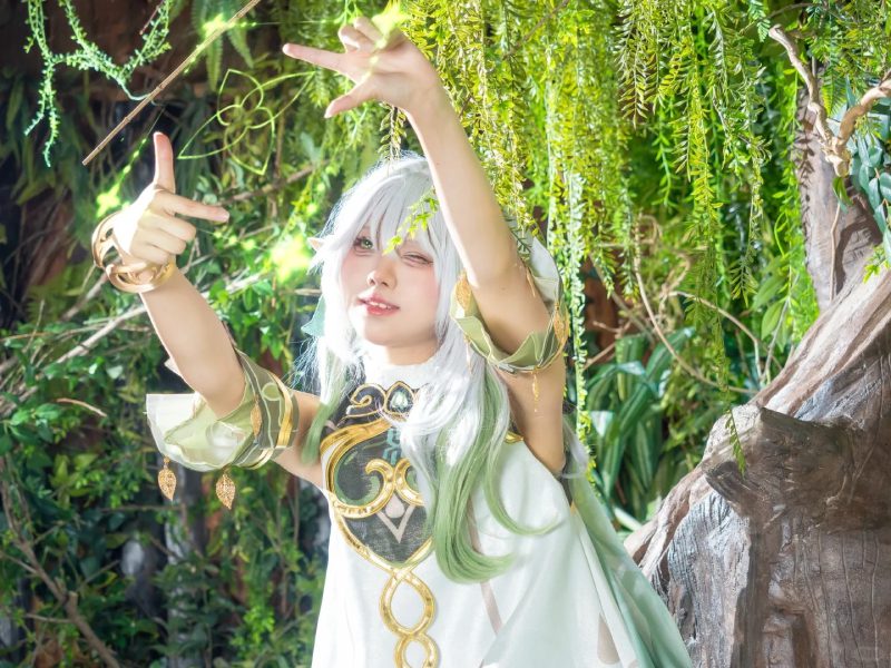 ảnh Nahida cosplay Genshin Impact