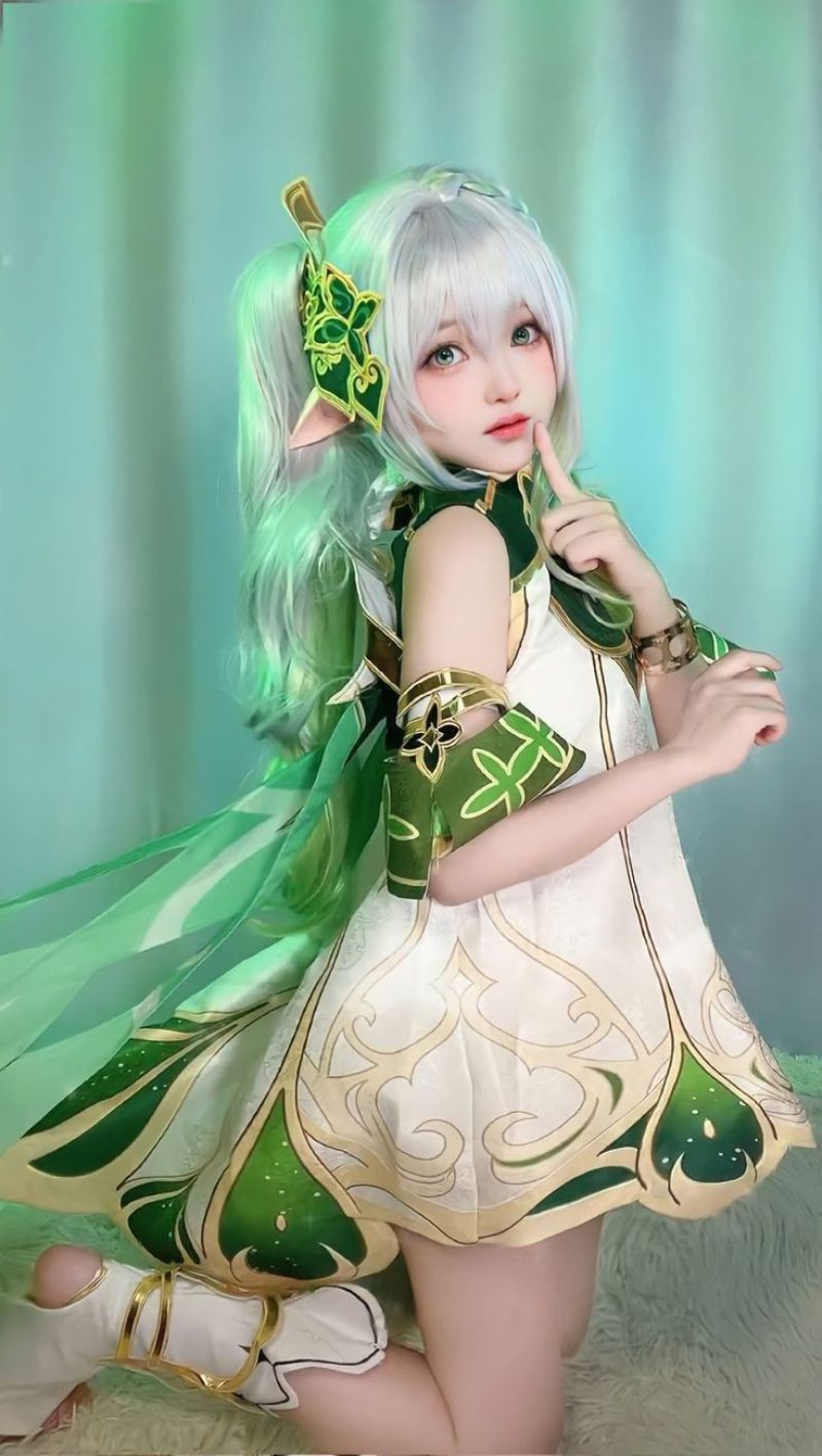 Nahida cosplay outfit