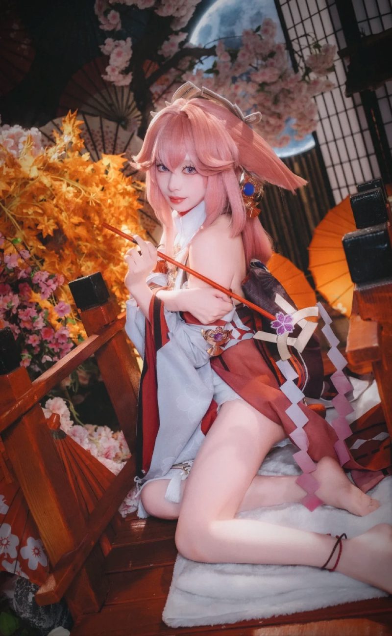 ảnh cosplay yae miko đáng yêu