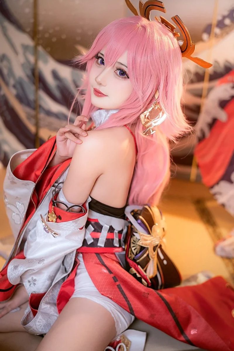 cosplay yae miko nhân vật genshin impact