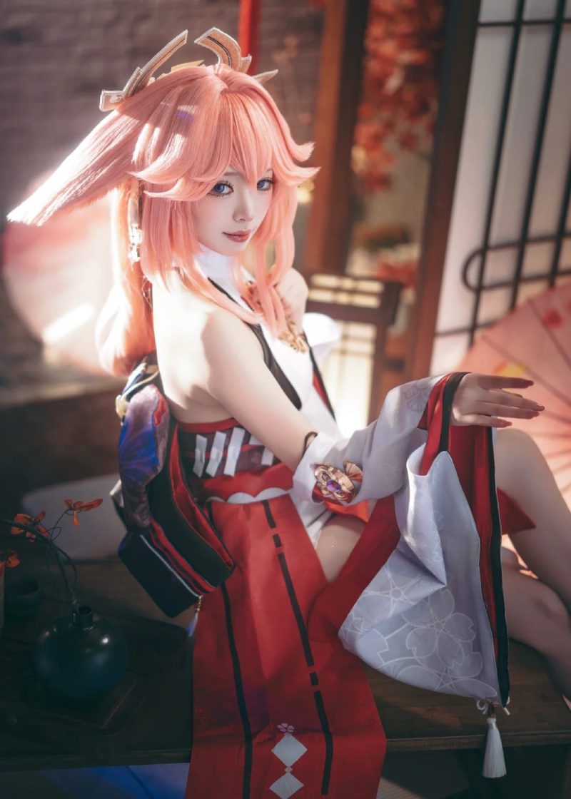 cosplay yae miko genshin impact