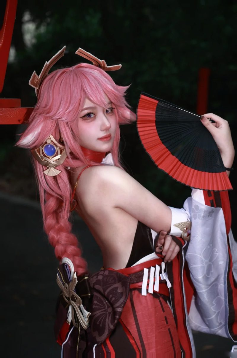 cosplay yae miko genshin đẹp