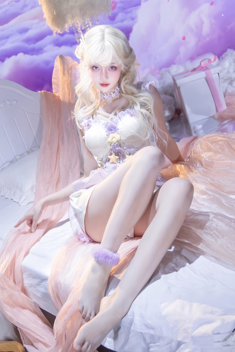 ảnh gái xinh cosplay nữ thần quyến rũ