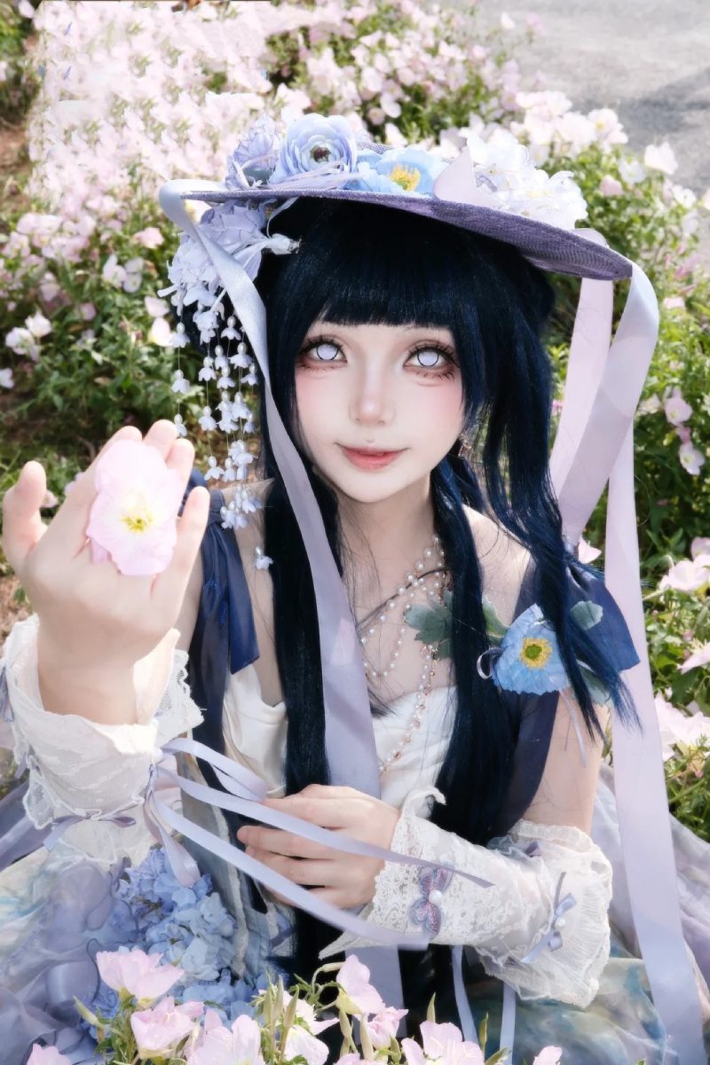cosplay hinata mắt trắng byakugan