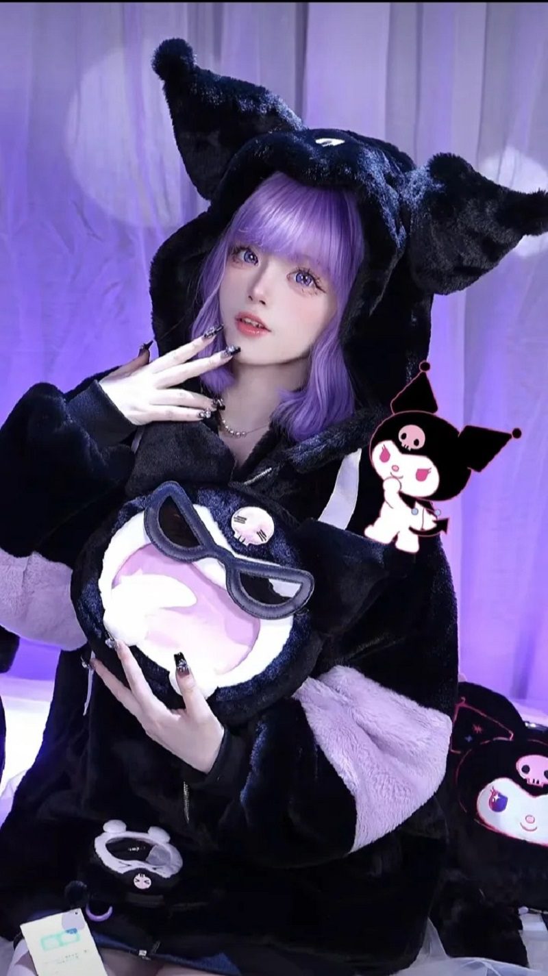 kuromi cosplay photo
