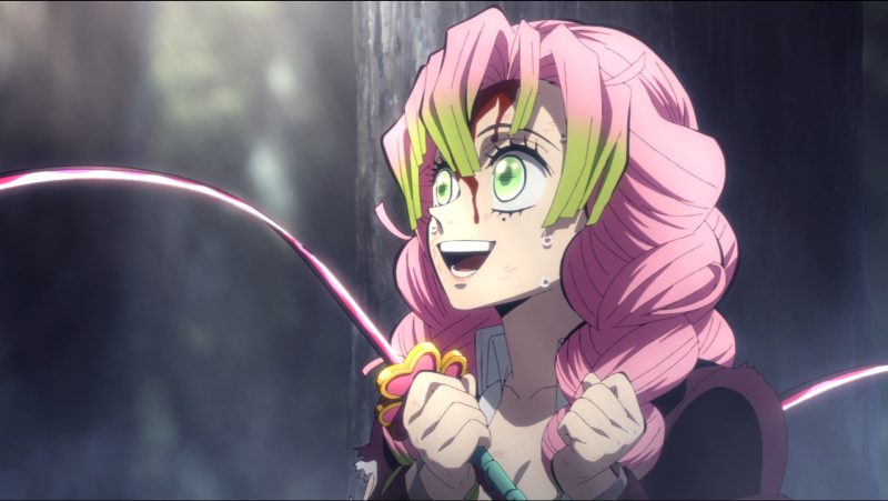 hình mitsuri anime chiến đấu trong kimetsu no yaiba