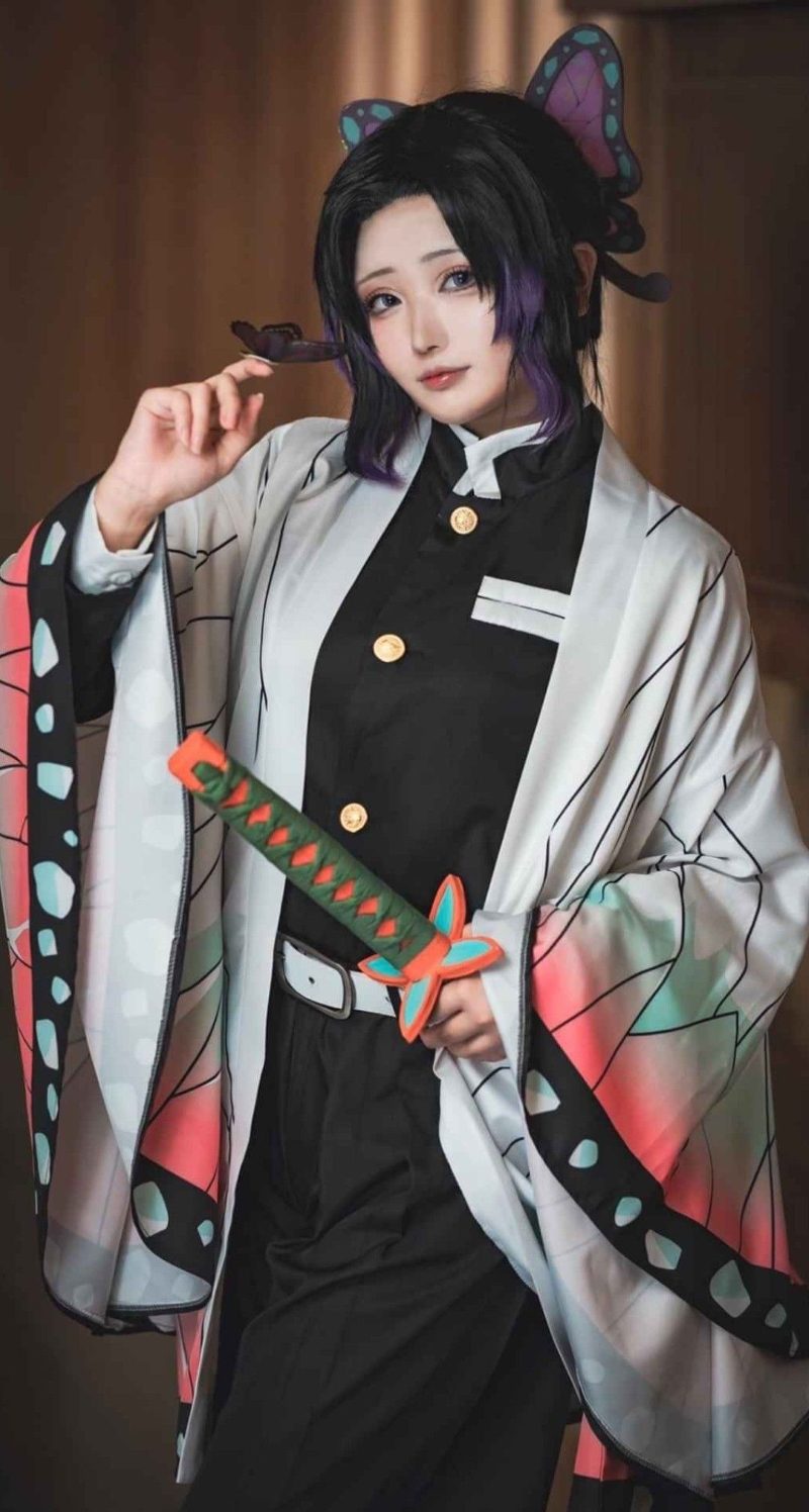 Shinobu cosplay gợi cảm cuốn hút 