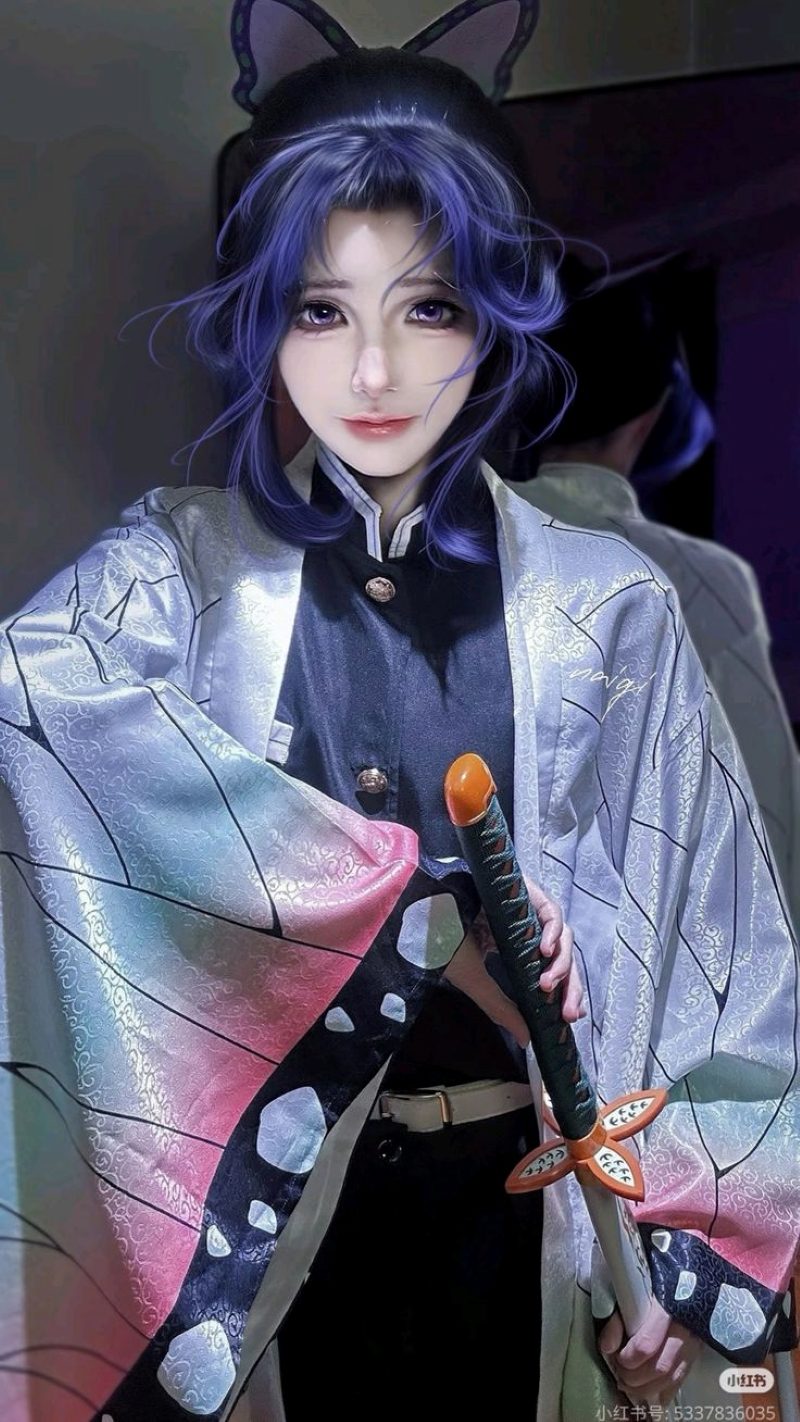 Ảnh cosplay Shinobu đẹp như tranh