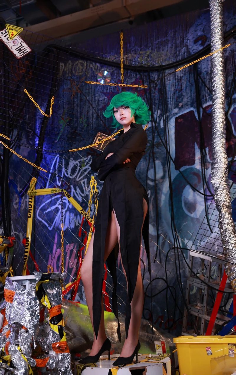 cosplay tatsumaki bay lượn