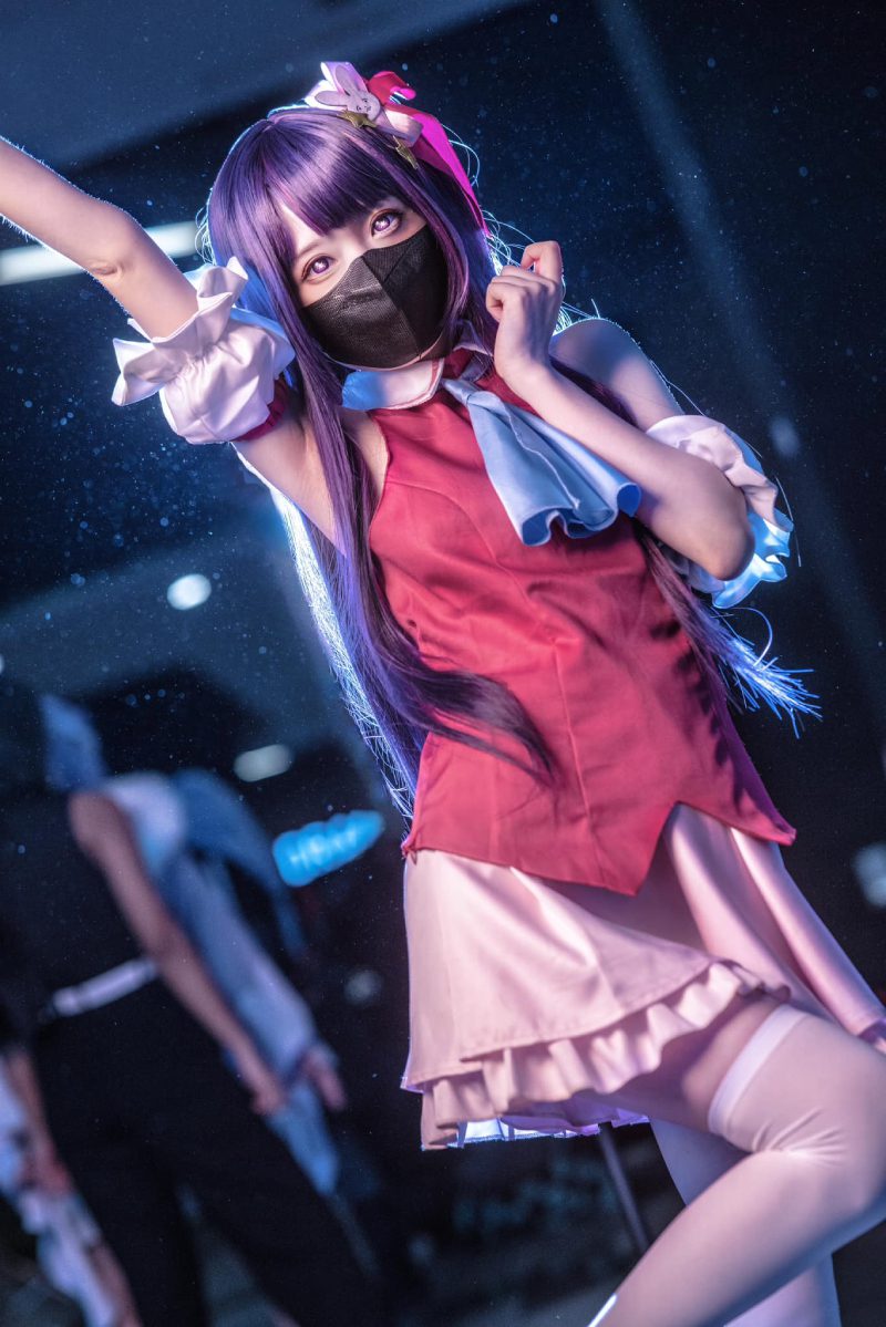 cosplay Ai Hoshino idol dễ thương phiên bản đời thực