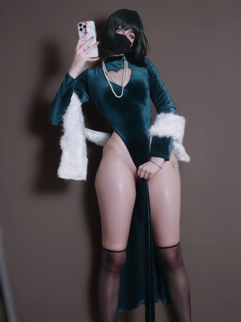 fubuki cosplay đẹp như bản gốc anime
