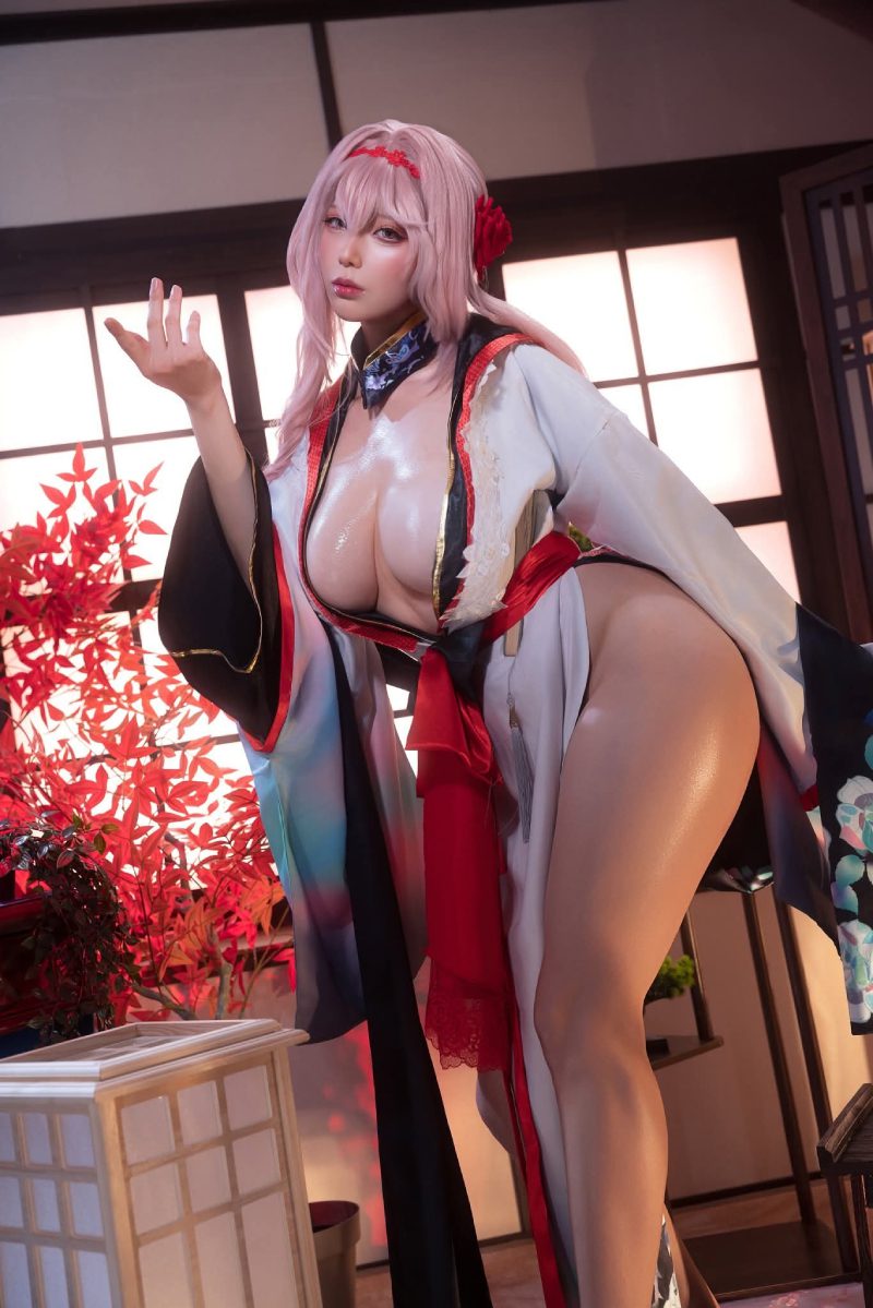 Gái xinh cosplay nhân vật anime