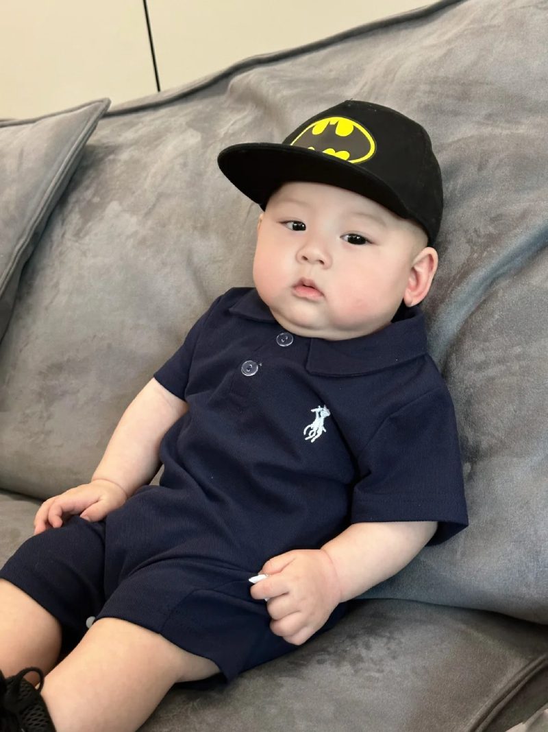 ảnh bé trai đáng yêu 14