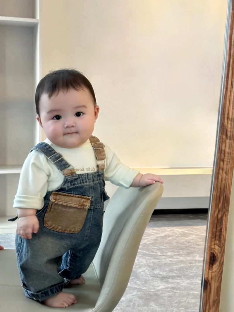 ảnh bé trai đáng yêu 18