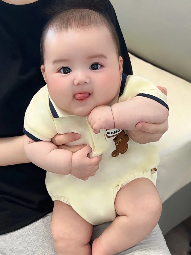 ảnh bé trai đáng yêu 19