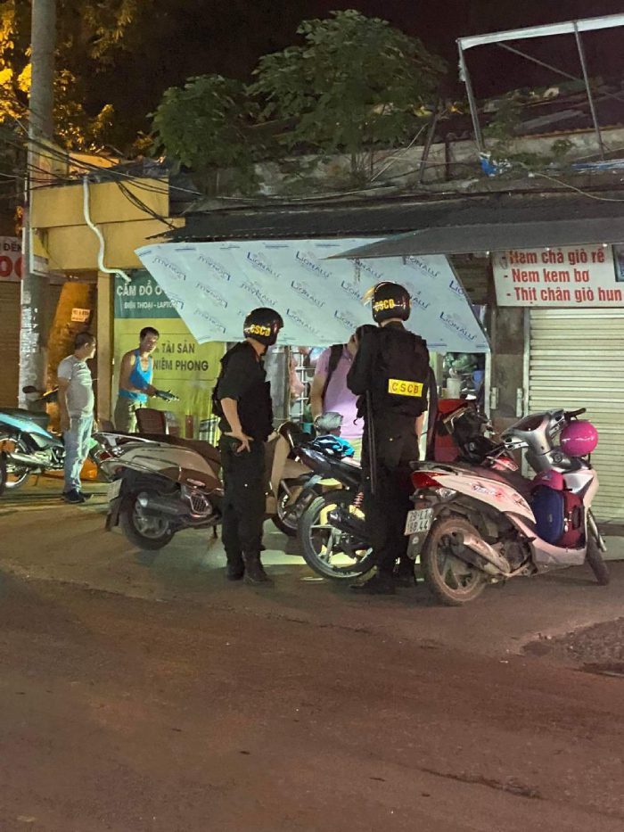 ảnh công an bắt xe 7