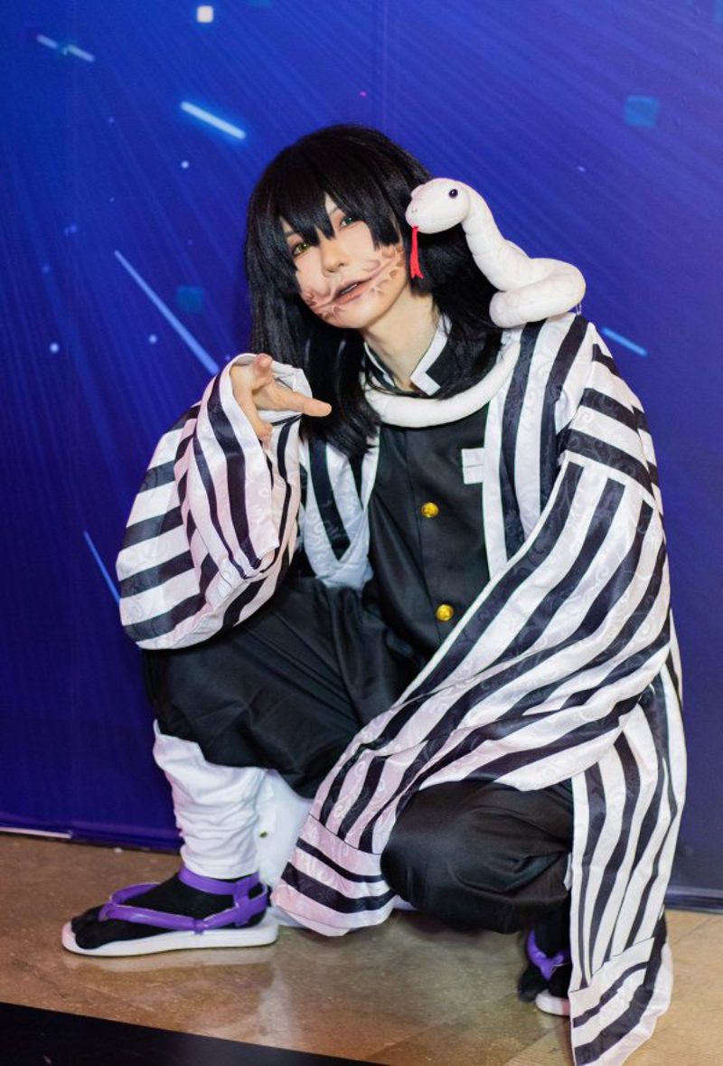 cosplay obanai demon slayer