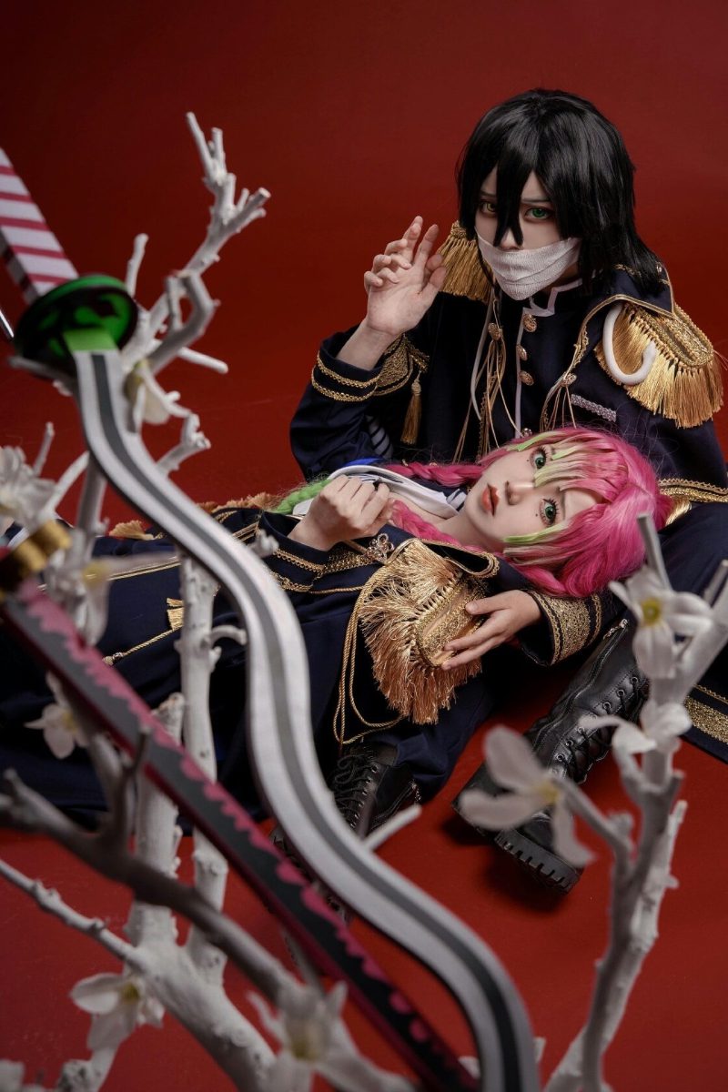cosplay obanai mặt lạnh ít nói
