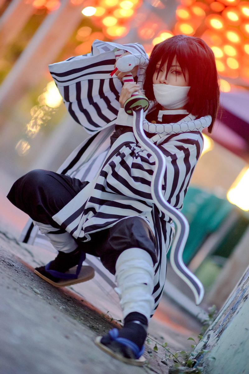 cosplay obanai cool ngầu chuẩn nhân vật