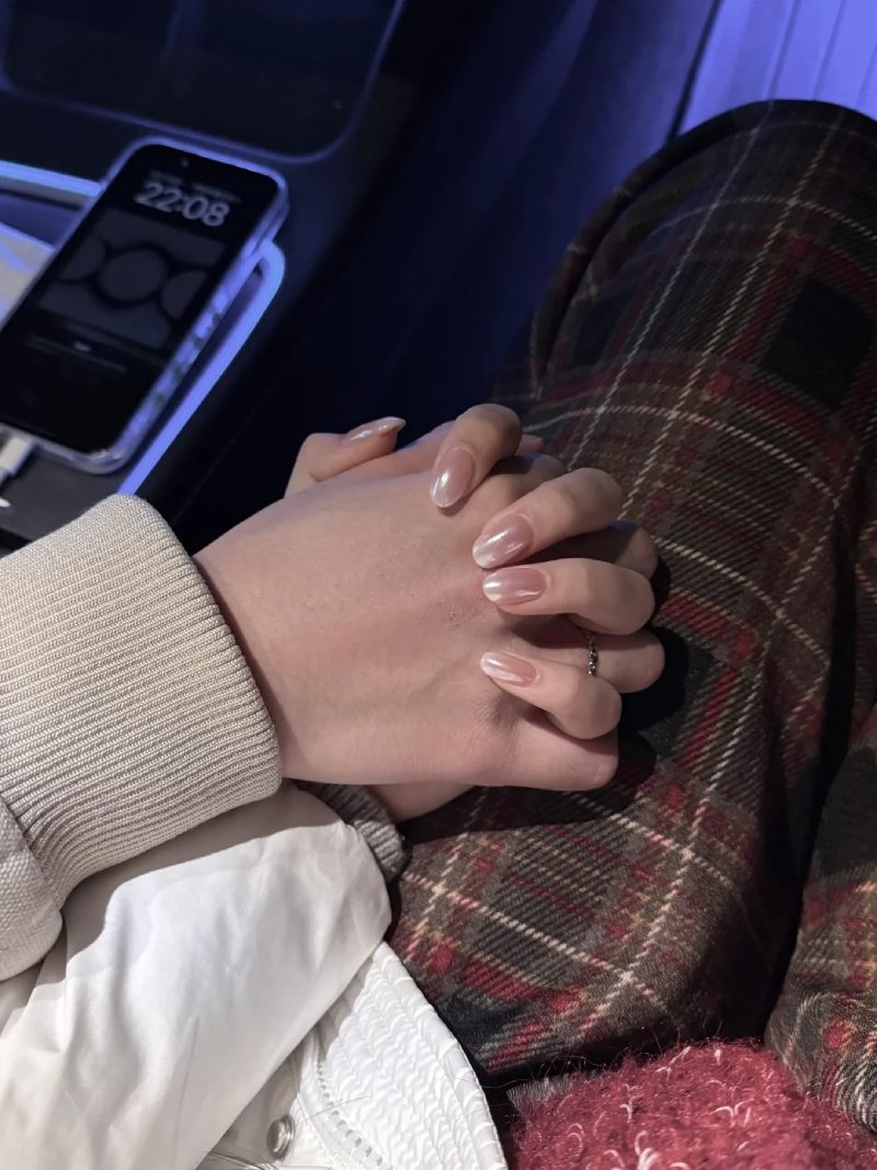 ảnh nắm tay người yêu 36