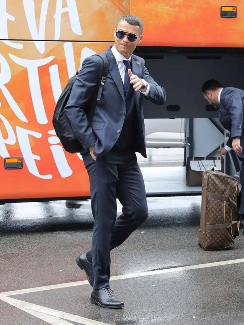 ảnh ronaldo ngầu 32