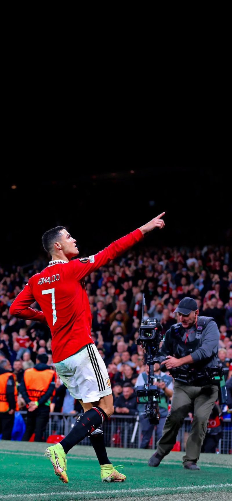 ảnh ronaldo ngầu 34