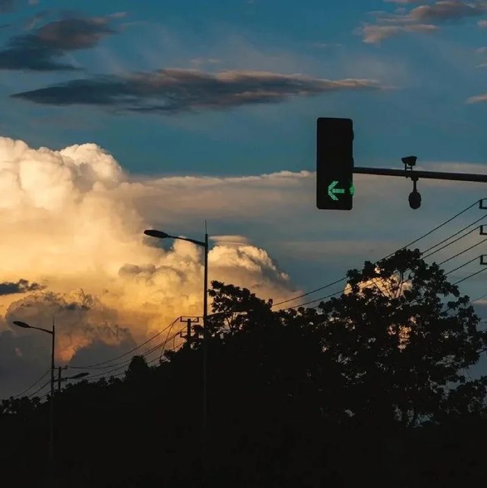 ảnh tâm trạng buồn 5