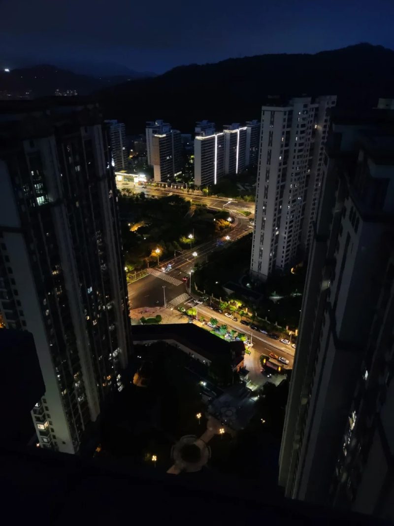 hình ảnh thành phố về đêm​ 