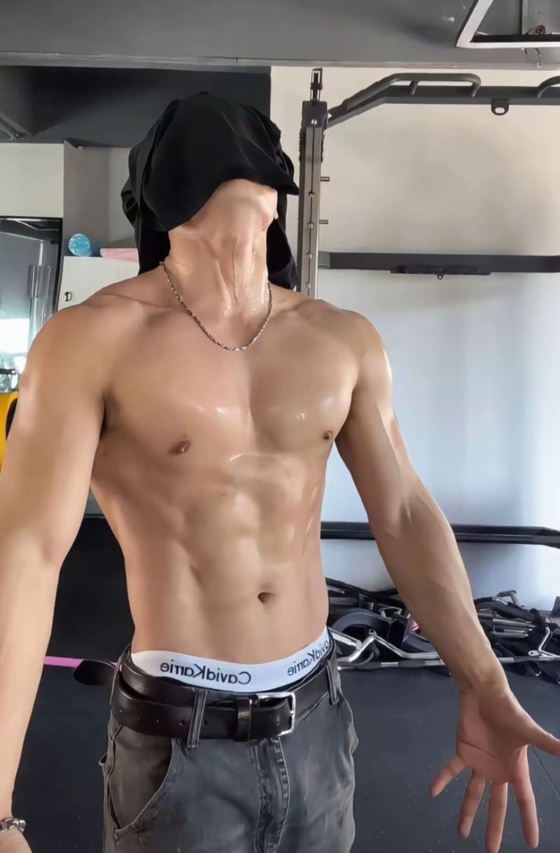 ảnh trai 6 múi 18