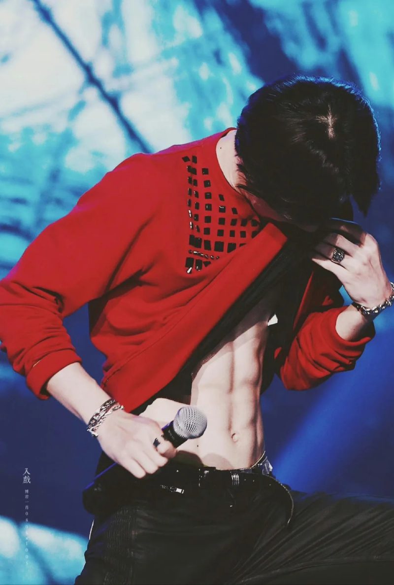 ảnh trai 6 múi 34