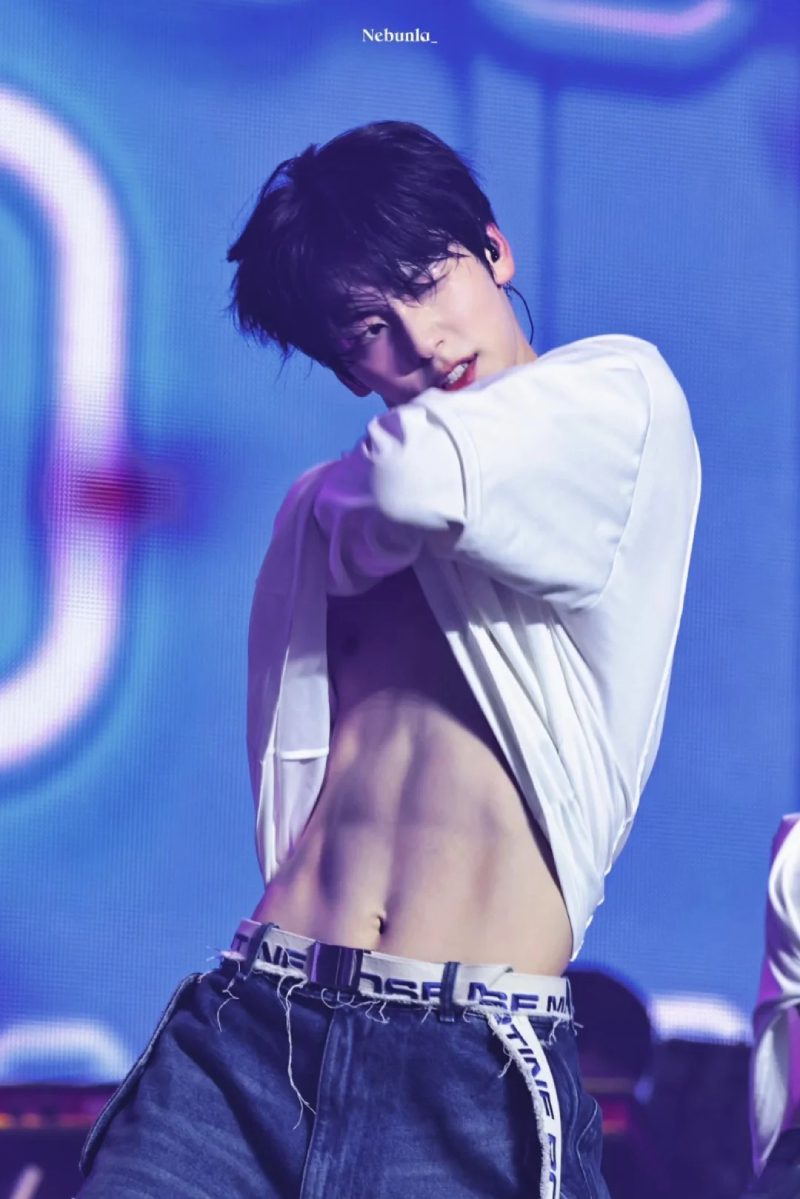 ảnh trai 6 múi 35