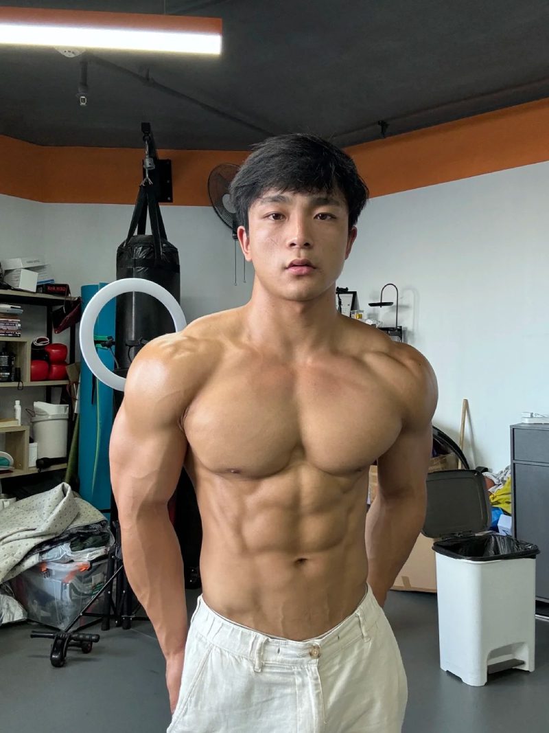 ảnh trai 6 múi 40