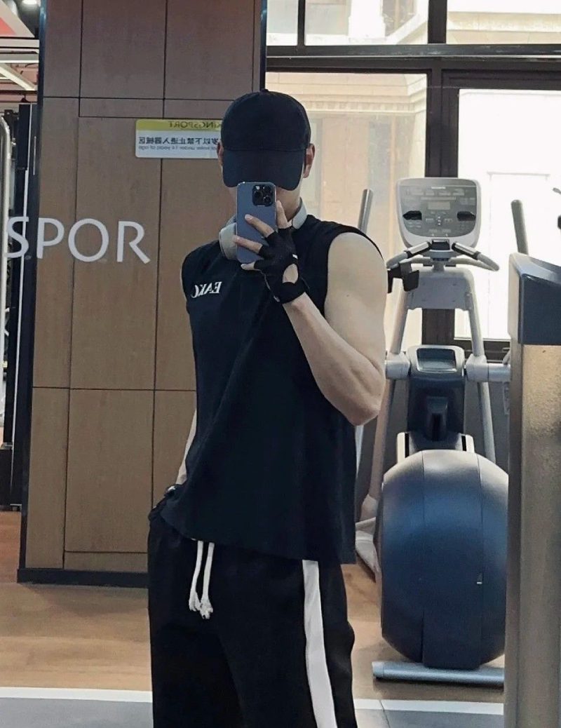 ảnh trai đẹp trung quốc che mặt 15